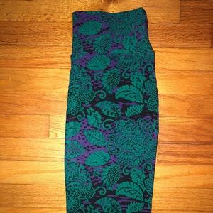 LuLaRoe Cassie Skirt